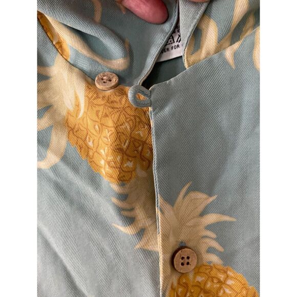 Honolulu Lulu Hawaiian Pineapple Print Shirt 100% Silk Size Large - Picture 3 of 7